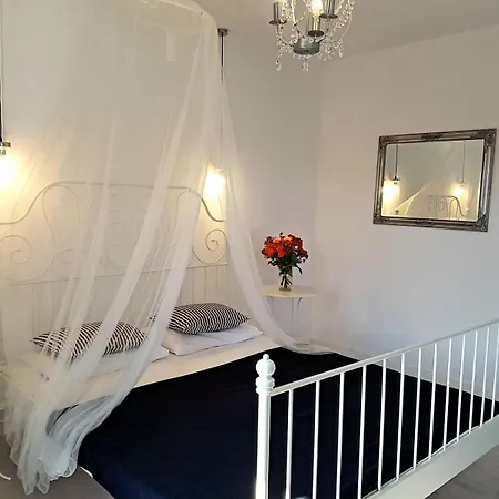 Vila Argoe Guest house *